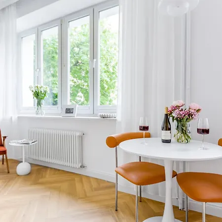 Apartman Warszawski Sznyt Varsó